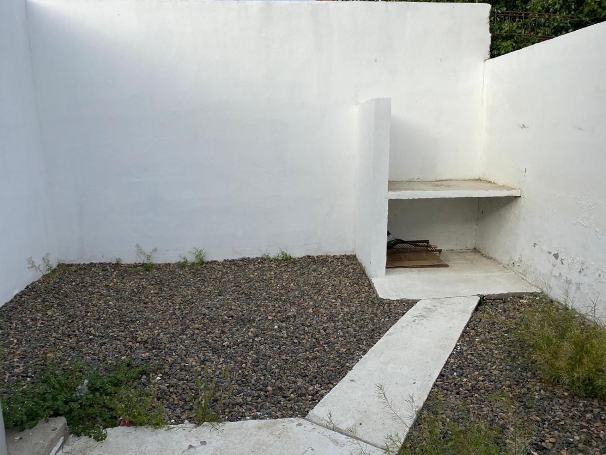 Apartamento Centrico, Moderno Y Tranquilo Caleta Olivia Kültér fotó
